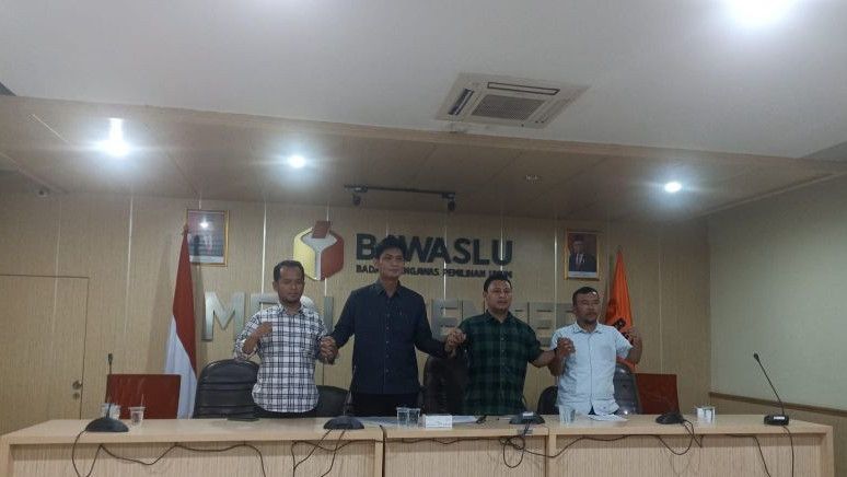 KPU Dilaporkan ke Bawaslu Terkait Putusan MK, Minta Penetapan Capres Cawapres Ditunda