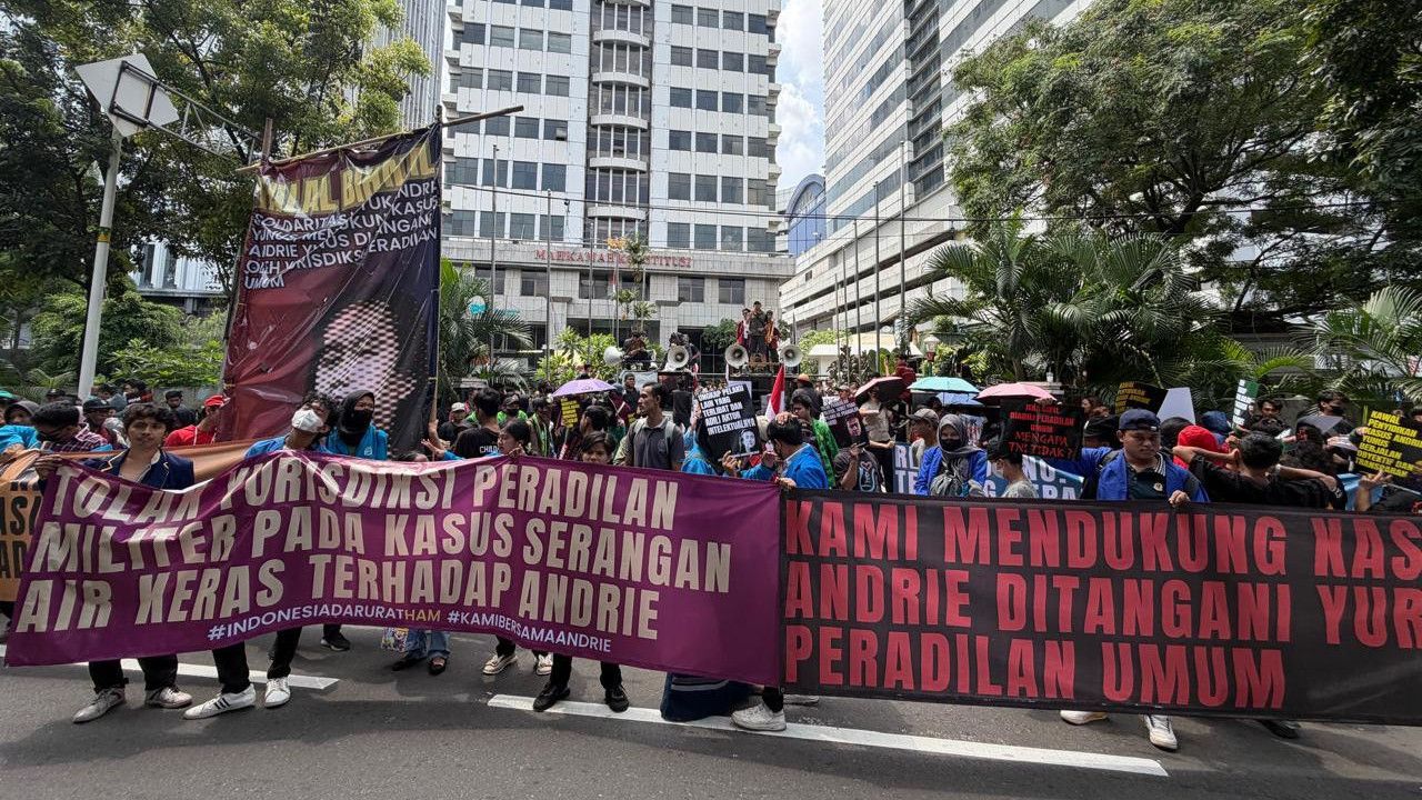 Mahasiswa Desak MK Kabulkan Uji Materi UU TNI, Ogah Sipil Ditindas Tentara