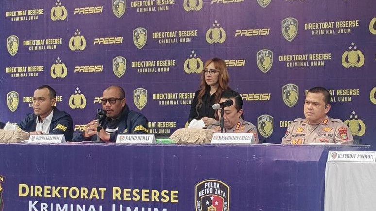 Mayat Notaris Dibunuh di Pinggir Kali Citarum Bekasi, 6 Orang Jadi Tersangka