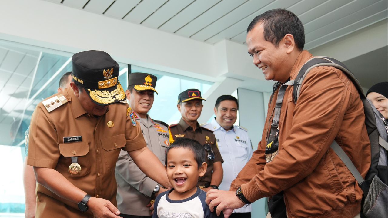 Penerbangan Makassar-Banjarmasin Resmi Beroperasi, Pj Gubernur Sulsel Bahtiar Semringah