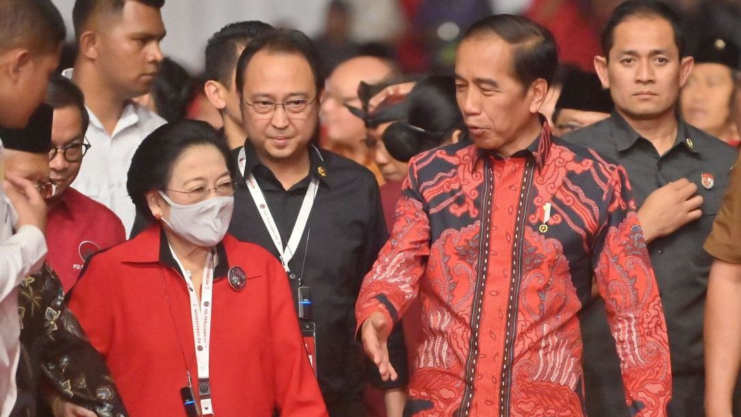 Ditanya Bakal ke Partai Mana Saat Tak Jadi Presiden Lagi, Kelakar Jokowi: Ke Pelabuhan