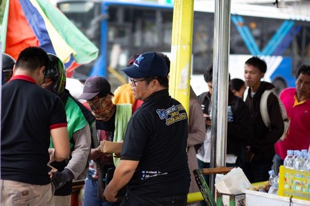 JalanX Gelar Aksi Amal di Jakarta: 10.000 Paket Makanan, Bantuan Medis, dan Dukungan Sosial