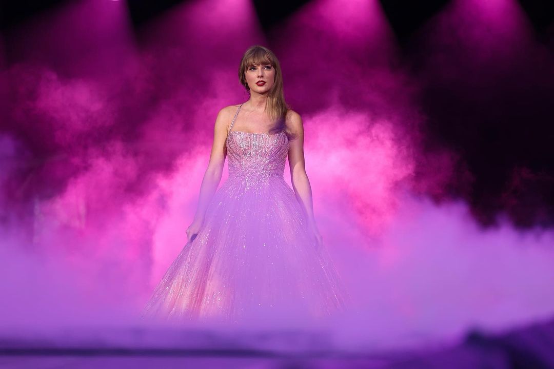 Album Baru Taylor Swift Laris Manis, Laku 2,61 Unit di Minggu Pertama