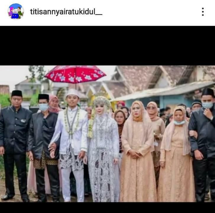 Titisan Nyai Ratu Kidul (Foto: Instagram/@titisannyairatukidul__)