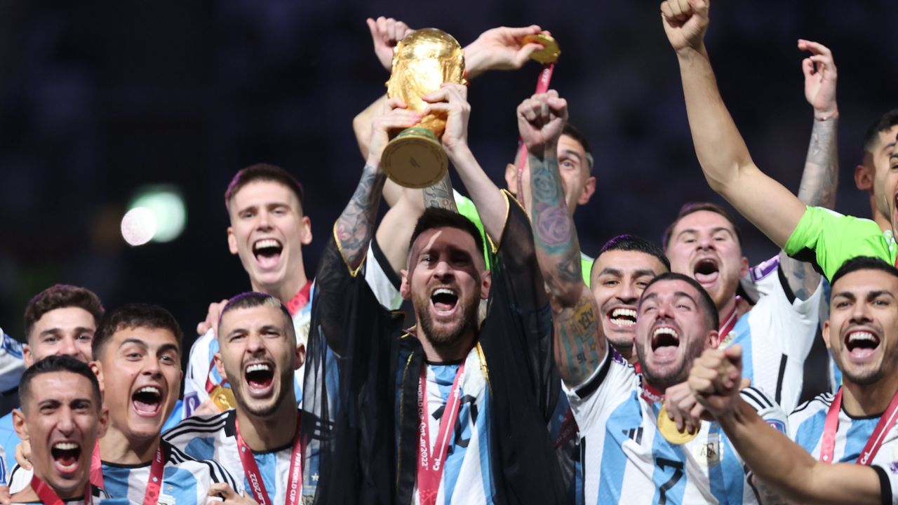 Pele: Lionel Messi Pantas Disebut Jadi Juara Dunia