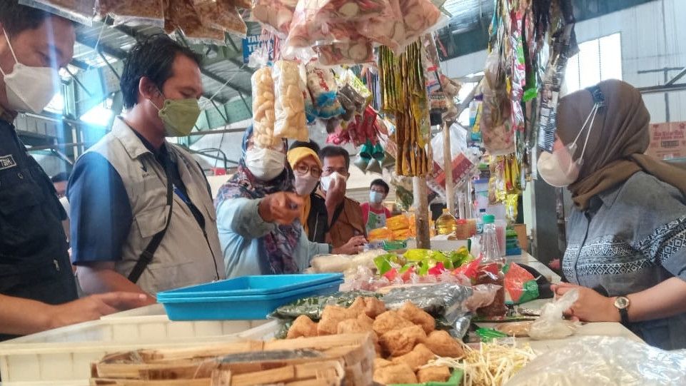 Jelang Lebaran, Dinkes Kota Tangerang Cek Kandungan Makanan di Pasar Modern Tangerang, Temukan Kandungan Formalin dan Boraks