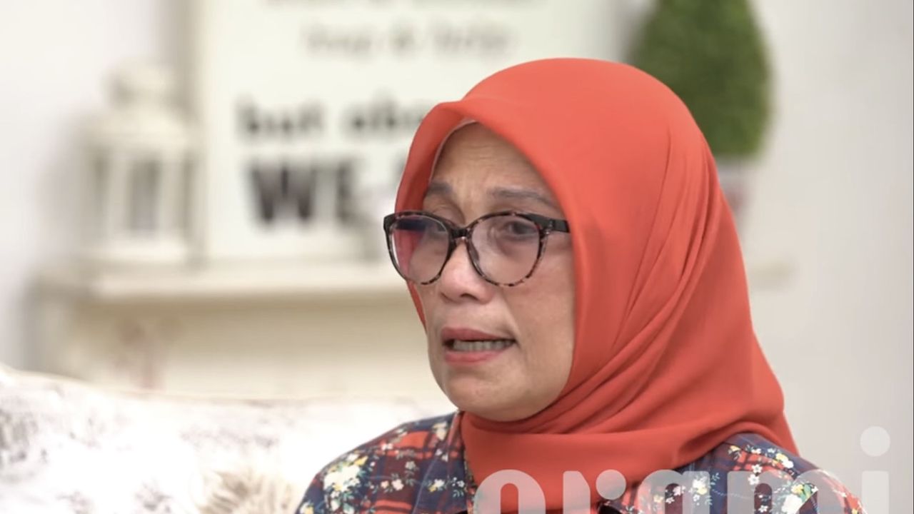 Ngaku Dibenci Suami Gegara Arie Kriting, Nusryah Ibu Indah Permatasari Berurai Air Mata: 7 Bulan Saya Didiami