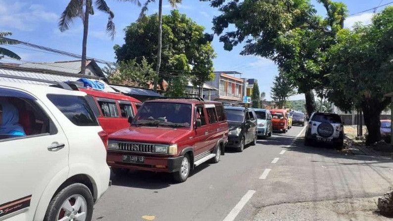 Arus Balik Trans Sulawesi Sulawesi Barat Mulai Padat