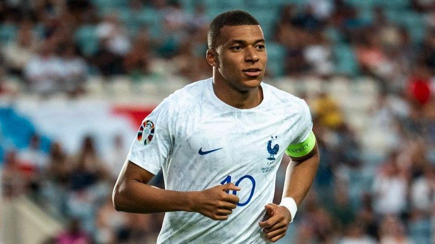 Usai Umumkan Keluar dari PSG, Presiden Macron Berharap Kylian Mbappe Ikut Tanding Olimpiade Paris