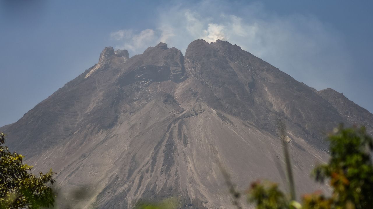 Danramil Selo: Hentikan Pertambangan di Sekitar Gunung Merapi!