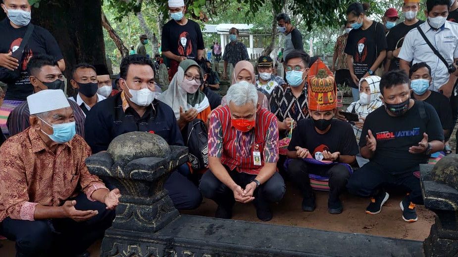 Momen Ganjar Ziarahi Makam 'Singa Betina' dari Aceh, Siap Perjuangkan Jadi Pahlawan Nasional