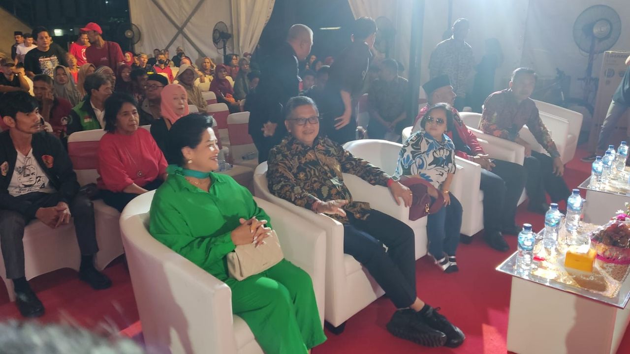 Gelar Wayang Kulit, Sekjen PDIP Singgung Pemimpin yang Ingin Taklukan Dunia, Sindir Siapa?