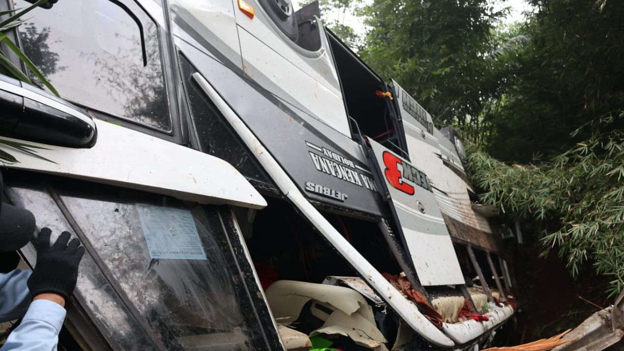 Tanggapi Kecelakaan Mengerikan di Sumedang, Kapolda Jabar: Jalurnya Bukan untuk Bus