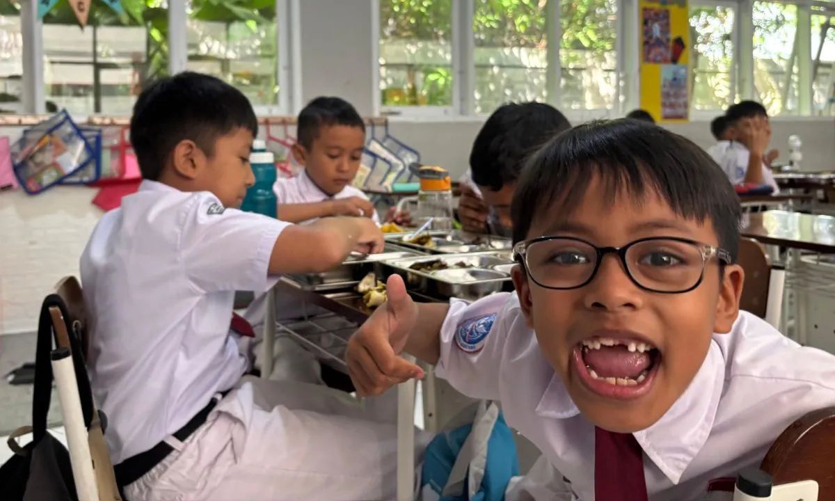 Dinkes Uji Sampel MBG yang Diduga Bikin Ratusan Siswa SMPN 35 Bandung Keracunan