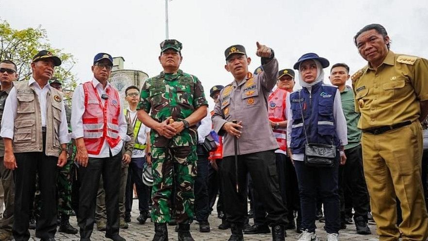 Tinjau Kesiapan Pelabuhan Merak, Kapolri Imbau Warga Mudik Siang Hari