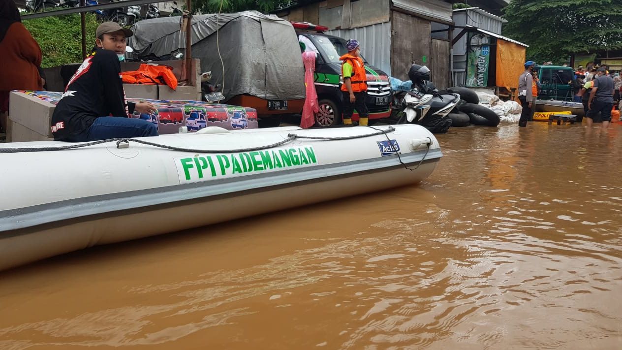 Walau Berganti Nama, Atribut FPI Tetap Dilarang Beredar di Daerah Bencana