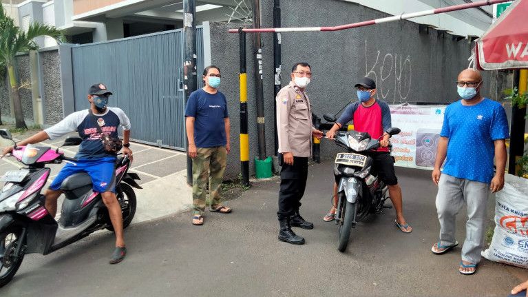 PPKM Cuma di Jalan Protokol Jakarta, Pangdam Jaya: di Gang Masih Banyak yang Berkerumun