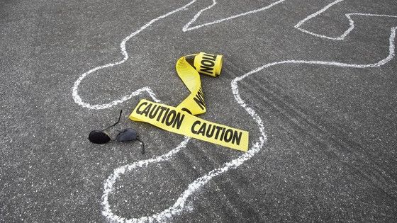 Gagal Hindari Jalan Berlubang, Pemotor Tewas Terlindas Bus di Depok