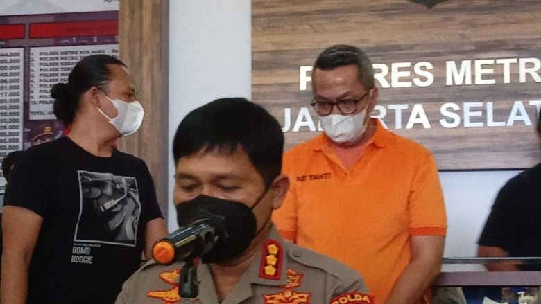 Aksi Pria Todongkan Pistol ke Kuli Bangunan di Pondok Indah, Polisi: Pelaku Kesal dan Terganggu Renovasi Rumah Berisik