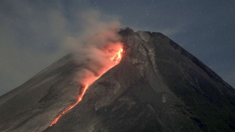 Penampakan Api Diam di Gunung Merapi, Kepala BPPTKG: Biasanya Akibat Lava Panas