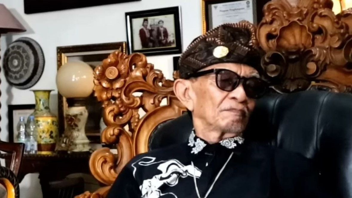 Bukan Prabowo dan Ganjar, Ahli Kejawen Ungkap Ramalan Nenek Usia 133 Tahun Soal Presiden Pengganti Jokowi, Siapa?