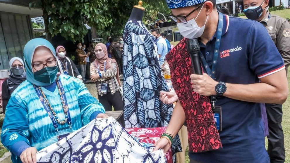 Dukung Fashion Local Goes to Global, Menparekraf Sandiaga Uno Yakin Fesyen Bandung Bisa Jadi Andalan