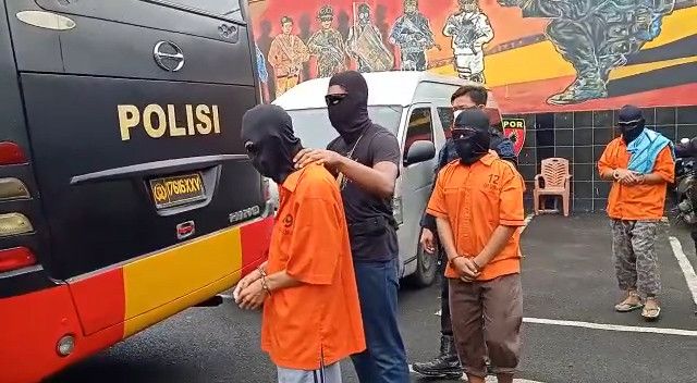 23 Terduga Teroris Jaringan Jamaah Islamiyah Lampung Dibawa ke Jakarta