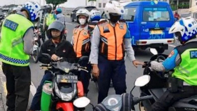 3.772 Kendaraan Bermotor di Jakarta Ditilang karena Lawan Arah