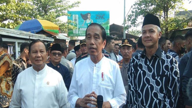 Tinjau Pasar Bareng Prabowo dan Ganjar di Pekalongan, Jokowi: Hanya Beras Saja yang Naik