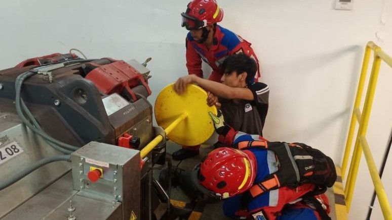 11 Orang yang Terjebak di Lift Macet Pakuwon Tower Dievakuasi, Paling Tinggi Lift Lantai 47
