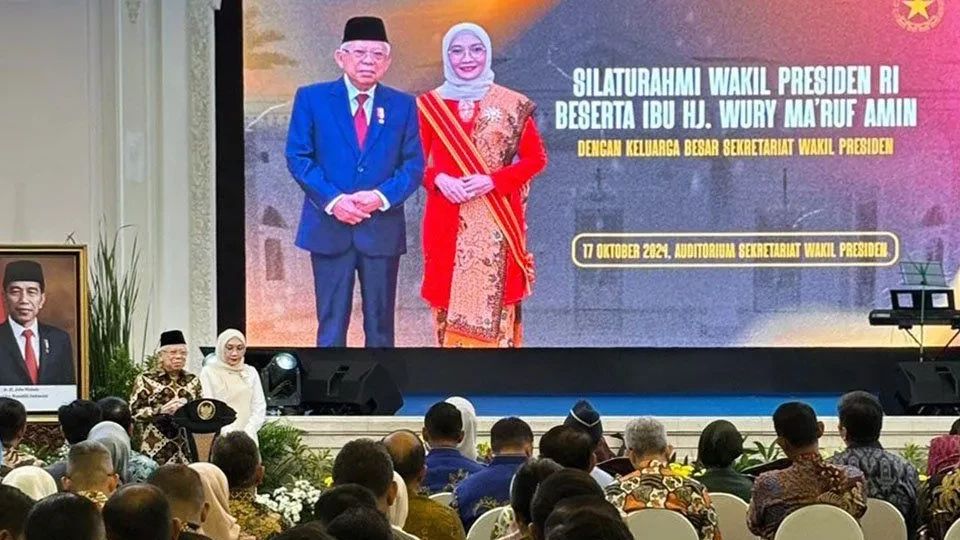 Ma'ruf Amin Minta Sekretariat Wapres Bantu Gibran Sepenuh Hati