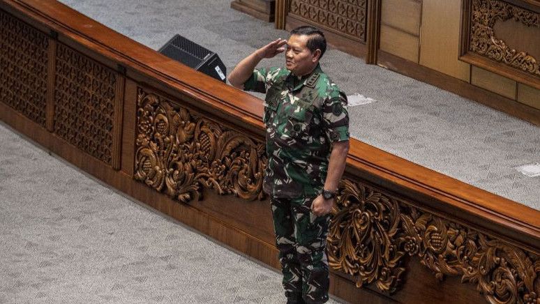 Sah! Jokowi Resmi Lantik Laksamana Yudo Margono Jadi Panglima TNI