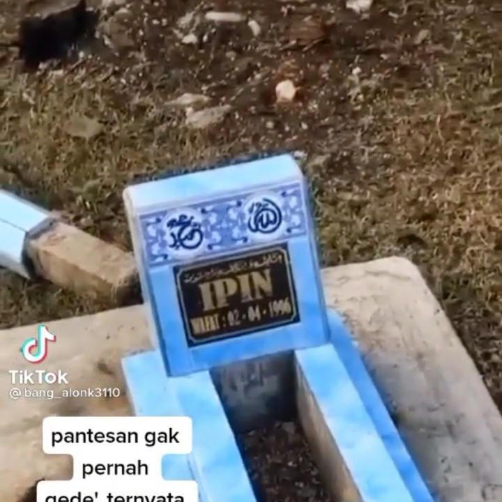 Kuburan Upin Ipin (Foto: TikTok/@bang_alonk3110)