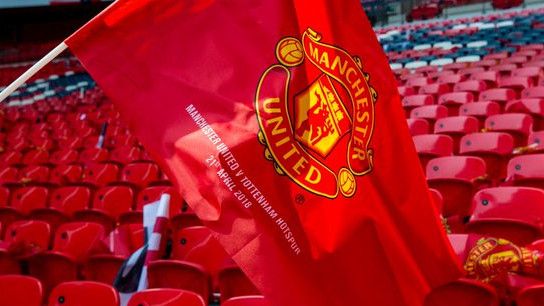 Fans Tim Papan Tengah Manchester United Bahagia Lihat Jagoannya Imbangi Liverpool di Anfield