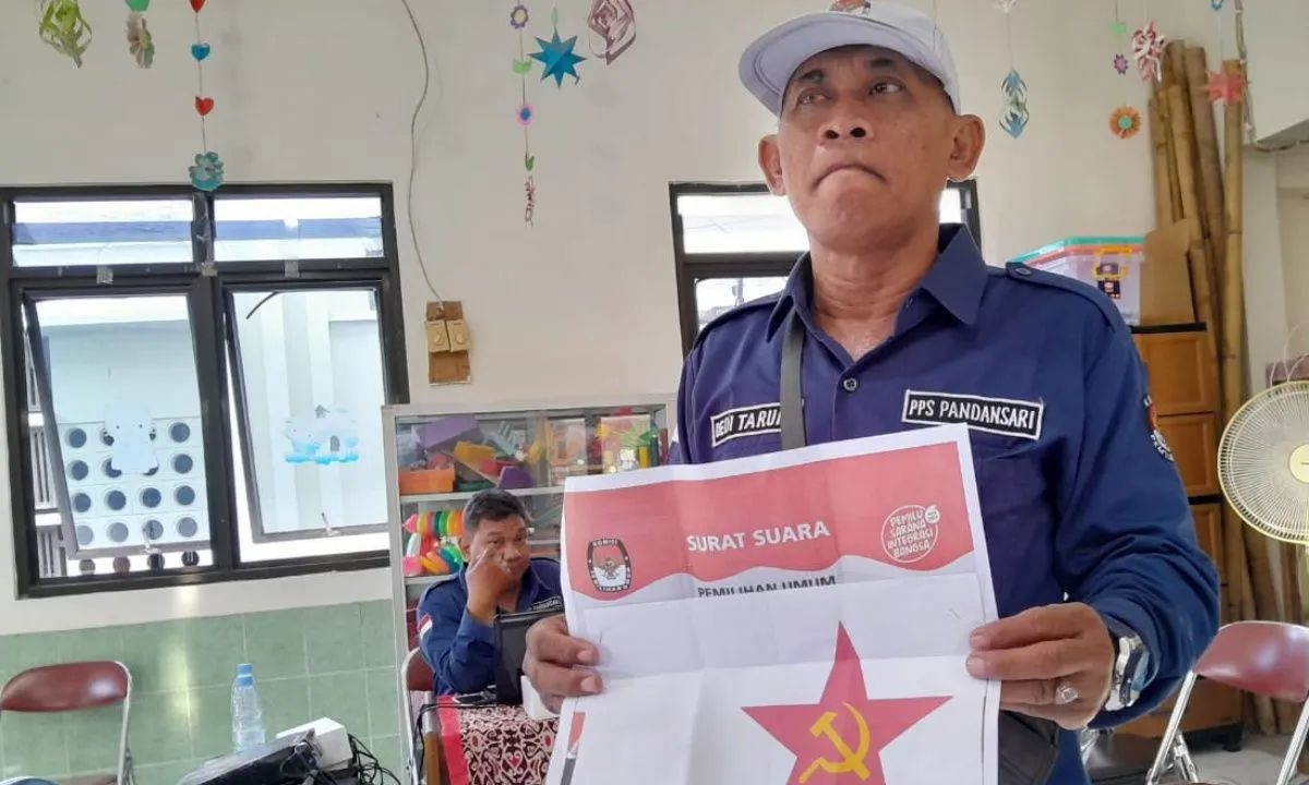 Gambar Palu Arit Ditemukan dalam Surat Suara di Semarang
