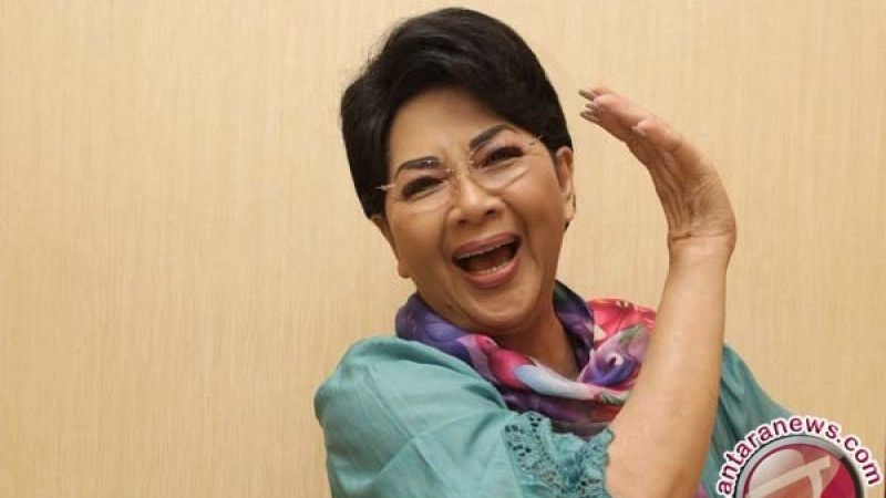 Penyanyi Senior Indonesia Titiek Puspa Dikabarkan Meninggal Dunia, Cek Faktanya..