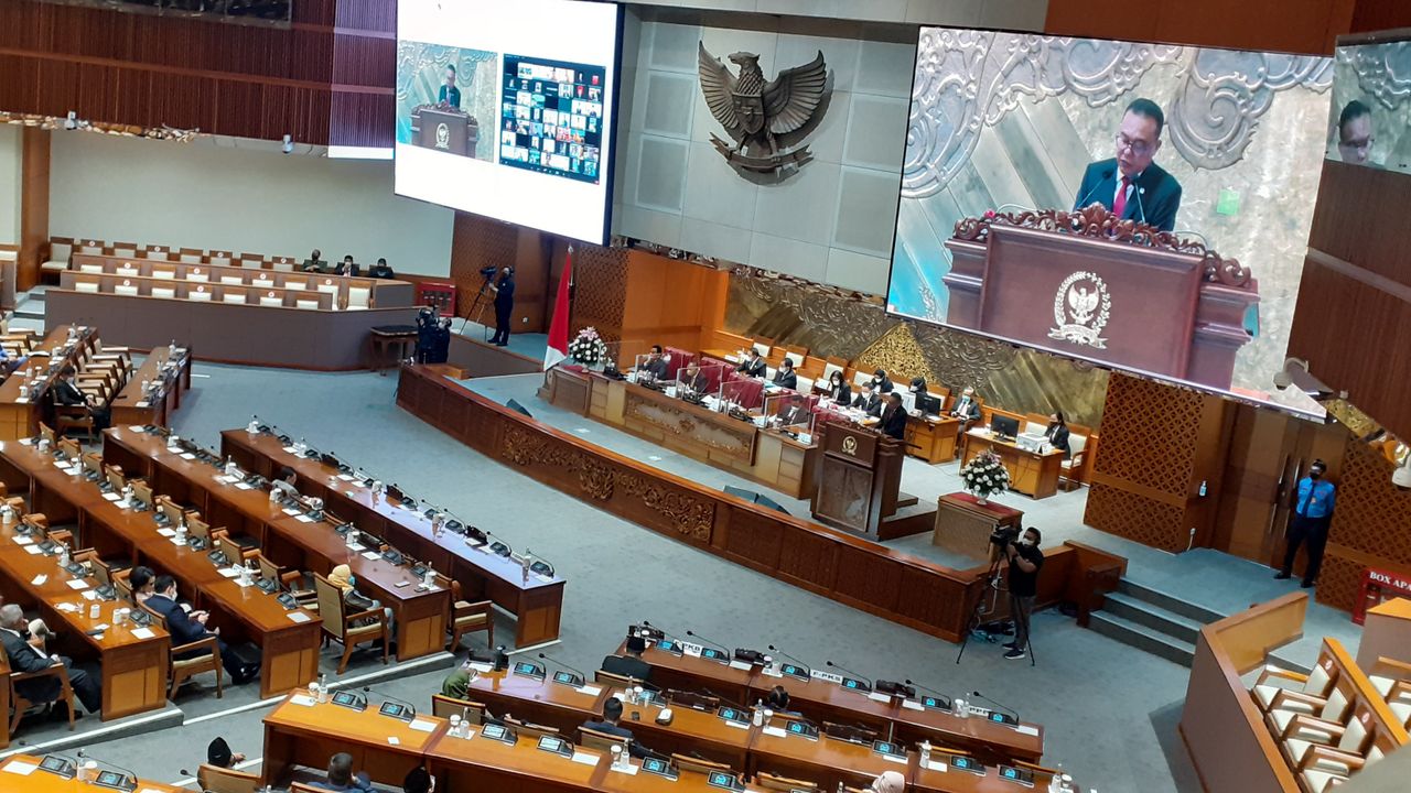 Gelar Paripurna Pembukaan Masa Sidang, 242 Anggota DPR RI Absen, Termasuk Puan Maharani