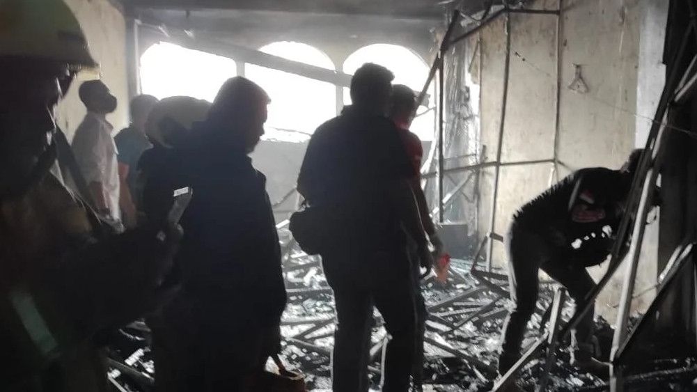 6 Orang Tewas dari Kebakaran Kos-kosan di Tambora Jakbar, Polisi Periksa 9 Saksi