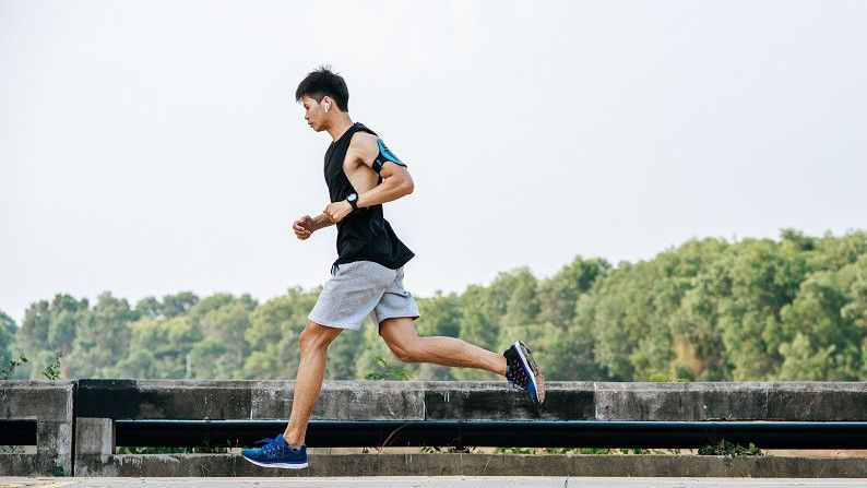 Tetap Tampil Bugar Meski Sempat Stroke, Ini Hal Penting yang Harus Dilakukan