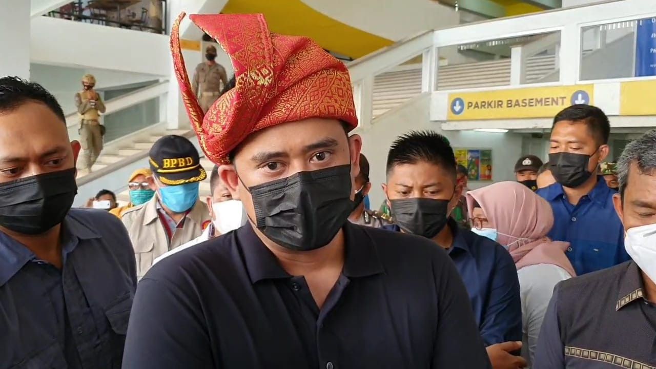 Aksi Bobby Nasution Menantu Jokowi Bereskan Persoalan Insentif Nakes yang Belum Cair