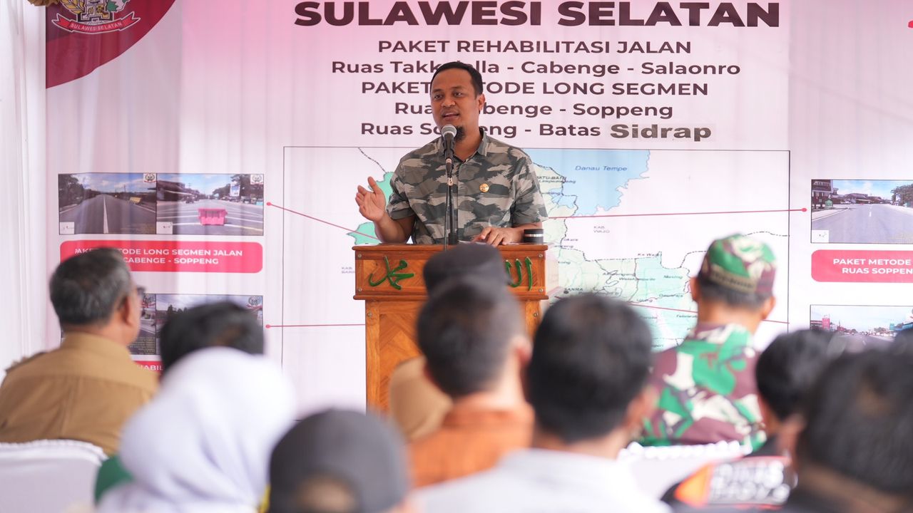 Gubernur Sulsel Sudirman Resmikan Dua Ruas Jalan Provinsi Sepanjang 50 Km di Soppeng
