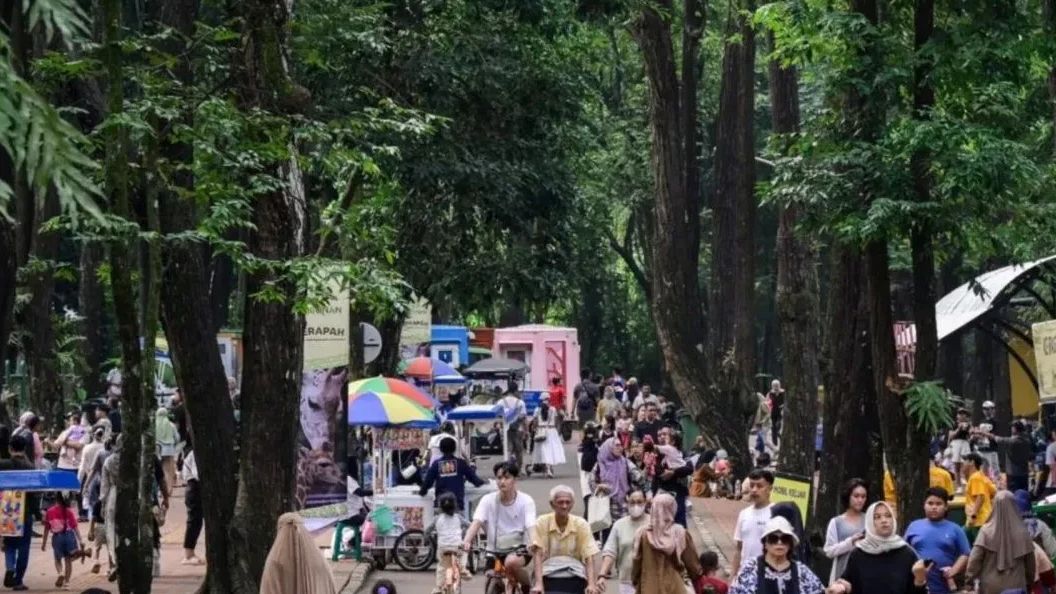 Ragunan Buka Sampai Malam, Pemprov DKI Klaim Hewan Tidak Ada yang Stres