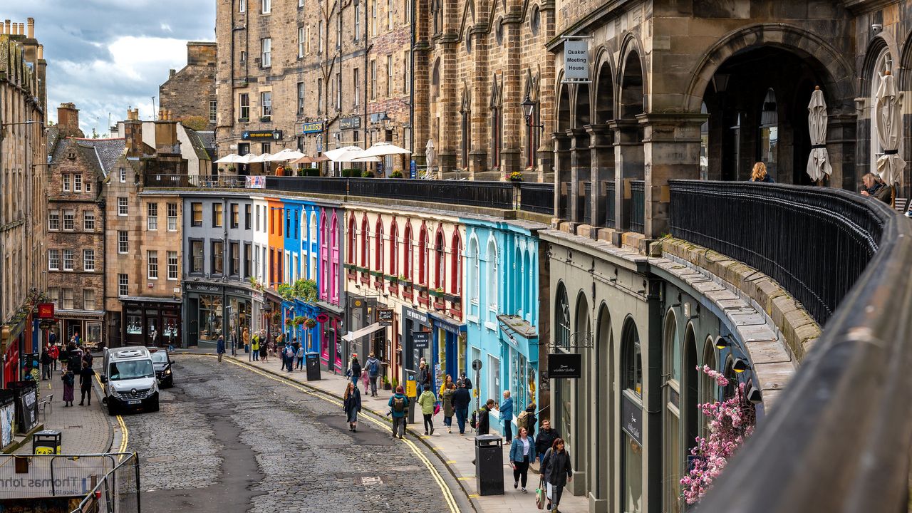 Victoria Street di Edinburgh, Inspirasi Diagon Alley di Dunia Sihir Harry Potter