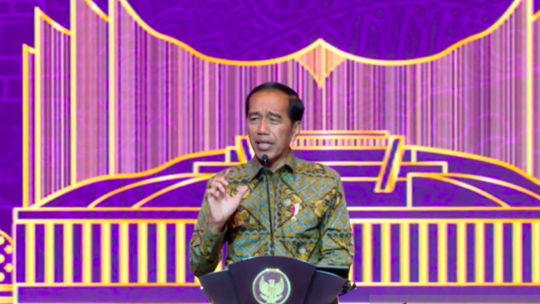 Jokowi: Perbankan Jangan Lupakan Usaha Kecil-kecil, Berikan Pendanaan Semaksimal Mungkin