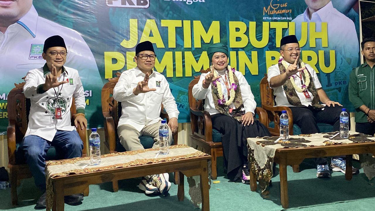 Antarkan Luluk-Lukman Daftar Pilgub Jatim, Cak Imin: Saya Datang Bawa Pemimpin Baru