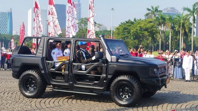 Prosesi Kirab Bendera Merah Putih dari Istana Merdeka ke Halim Berlangsung Selama 1 Jam 15 Menit