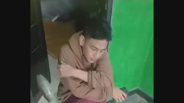 Masih Pagi, Pria 'Bete' di Makassar Nyaris Dihantam Usai Ajak Tukang Ojek Main ke Rumahnya