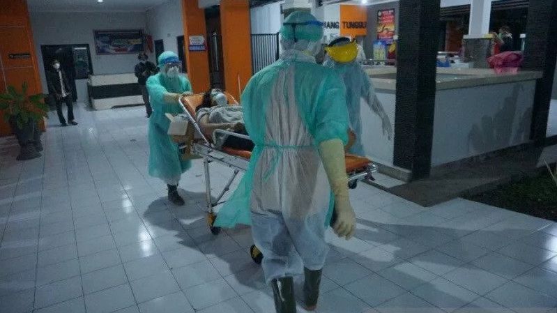 Kasus COVID-19 Melonjak, Keterisian Rumah Sakit di DKI Capai 45 Persen, Menkes: Kalo Cuma Pilek dan Batuk Nggak Usah Dibawa ke RS