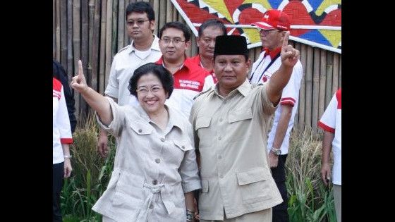 Survei SMRC: Ganjar Sulit Dikalahkan Meski Prabowo Didukung PDIP