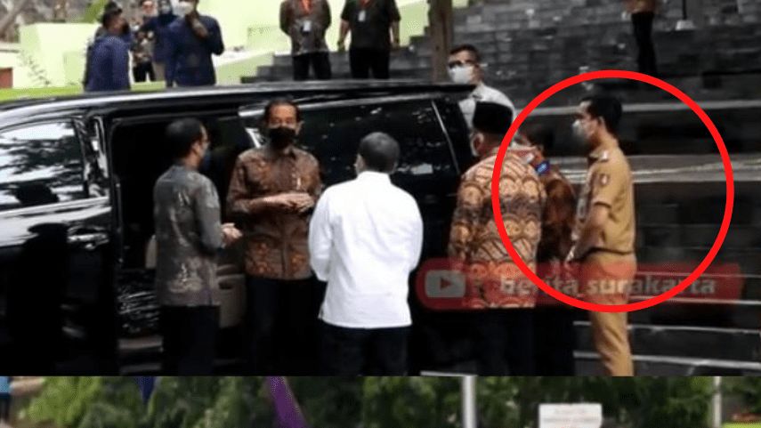 Sikap Sopan Gibran Saat Bertemu Ayahnya Presiden Jokowi Tuai Pujian, Netizen: Sangat Beradab, Tahu Diri dan Posisi